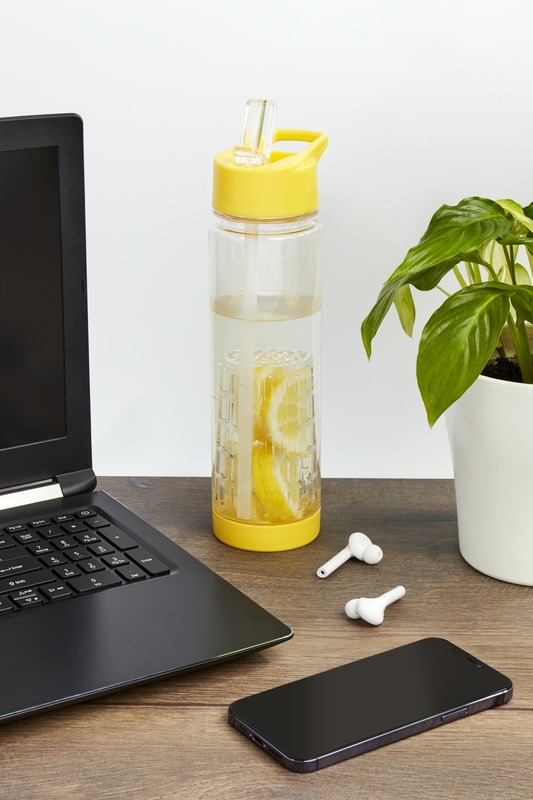 Tutti frutti 740 ml Tritan™ Sportflasche mit Infuser