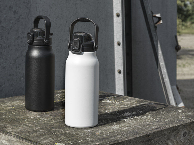 Giganto 1600 ml RCS-zertifizierte Kupfer-Vakuum Isolierflasche aus recyceltem Edelstahl